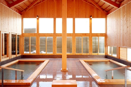 Indor onsen Yusan-no-yu